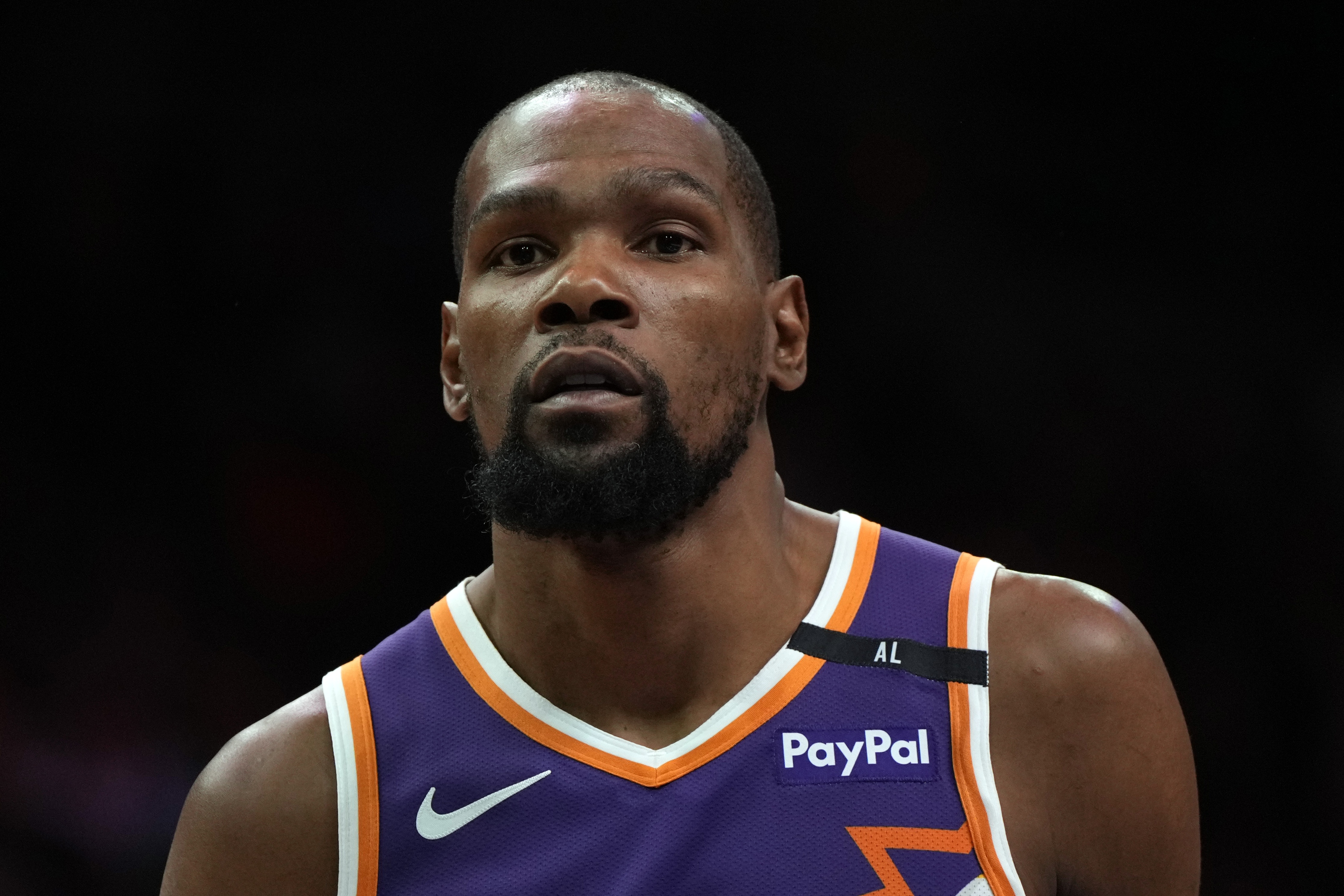KD：每場都想打滿48分鐘但知道這不現(xiàn)實(shí) 在場上就感覺手感火熱